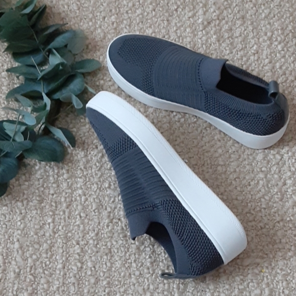 Steve Madden Shoes - Steve Madden Beale Grey size 7.5